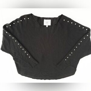 LIV MILANO Batwing Sleeve Loose Style Sweater Size XL with Pearl Accents